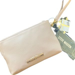 Brand New Steve Madden Wristlet